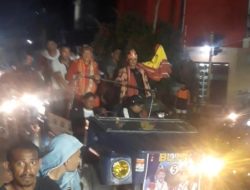 Ribuan Massa Pendukung Paslon Eduart Lioe dan Army Konay Gelar Pawai Kemenangan