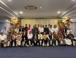 PULUHAN ORGANISASI ADVOKAT TOLAK SINGLE BAR DAN MEMINTA YUSRIL IHZA MAHENDRA DAN OTTO HASIBUAN MUNDUR DARI JABATANNYA