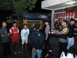 Tim Patroli Gabungan Polres Jombang Amankan 7 Remaja yang Pesta Miras dan Ratusan Botol Miras