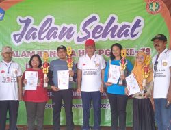 Jalan Sehat Ramaikan HUT PGRI ke-79 Cabang Pedan