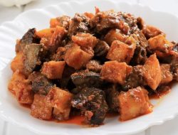 Kenapa Perlu Hindari Makan Jeroan?