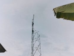 TIBA-TIBA ADA PROYEK PENDIRIAN TOWER BTS, WARGA KAROBELAH MOJOAGUNG GERUDUK KANTOR DESA