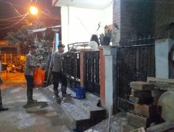 Brimob Metro Jaya Bangun Dapur Lapangan di Pondok Gede Permai: Bantu Warga Terdampak Banjir