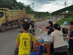 GBI Pondok Daud Badau Berbagi Takjil