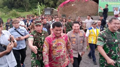 KSAD Maruli Simanjuntak Tinjau Program TNI dalam Pemulihan Danau Tondano