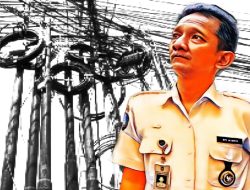 Ramai Pemasangan Tiang Fiber Optik di Jombang, Pemdes Kepatihan Hentikan Seluruh Aktivitas