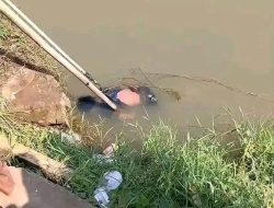 Geger! Mayat Pria Ditemukan di Saluran Irigasi Waruduyong Karawang