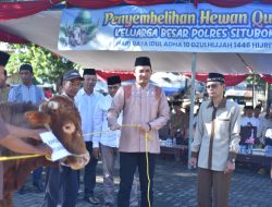 Polres Situbondo Salurkan Hewan Kurban kepada Warga di Momen Idul Adha