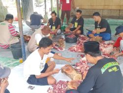 Warga RW 10 Desa Cempaka Antusias Laksanakan Kurban di Masjid Baitul Hakim