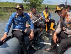 Bupati Sidoarjo Bersama Forkopimda Tinjau Langsung Banjir di Jalan Raya Porong