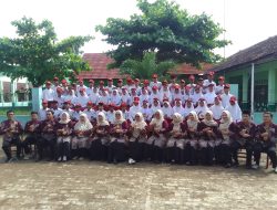 Perpisahan SDN Rengasdengklok Utara 2 Digelar Sederhana, Berkesan, dan Penuh Haru