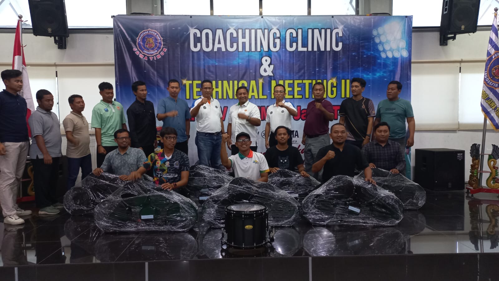 Foto: TM II dan Penyerahahan Hibah dengan Penyaluran Pinjam Pakai Percussion Instruments dari PDBI JATIM ke PDBI Kab/Kot Peserta PORPROV.