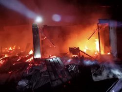 Enam Rumah Warga Ludes Dilalap Api di Desa Plalagan Situbondo