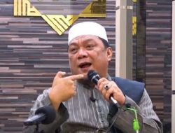 Ustaz Yahya Waloni Meninggal Dunia Saat Khutbah Jumat di Makassar