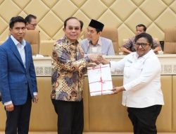 Kemendagri Siap Bahas Lebih Lanjut 10 RUU Kabupaten/Kota