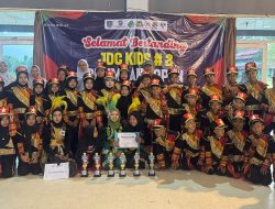 Drumband SDN Karangpakis 2 Kabuh: Ekstrakurikuler Penanam Disiplin dan Penghasil Prestasi