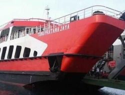 KMP Tunu Pratama Jaya Tenggelam di Selat Bali, 4 Korban Selamat Ditemukan