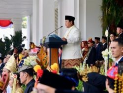 Rayakan HUT ke-80 RI, Presiden Prabowo dan Jajaran Menteri Tampil Kompak dengan Pakaian Adat
