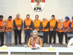 KPK Tetapkan Wamenaker Immanuel Ebenezer Tersangka Kasus Pemerasan