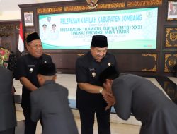 Kabupaten Jombang Kirim Kafilah MTQ ke Jember, Bupati Warsubi Targetkan Juara Umum