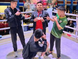 Muaythai Riau Raih 2 Emas dan 1 Perunggu di Kejurnas NTB