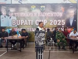 Bupati TTS Resmi Buka Kejuaraan Bulu Tangkis, Ajak Atlet Junjung Sportivitas