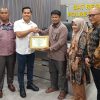 Redam Konflik Lahan, Kapolres Kampar Terima Penghargaan dari Masyarakat Siabu
