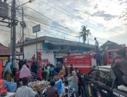 Belasan Toko di Pasar Kuok Kampar Hangus Terbakar, Lalulintas Pekanbaru-Sumbar Sempat Terdampak