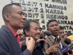 Roy Suryo Cs Rampung Diperiksa Perdana Sebagai Tersangka Kasus Dugaan Ijazah Palsu Presiden Jokowi