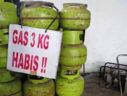 Kelangkaan Gas LPG 3 Kg di Badau Dikeluhkan, Warga Duga Ada Permainan Oknum