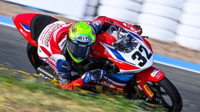 Start dari Posisi 24, Kiandra Ramadhipa Juara di FIM JuniorGP Barcelona