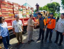 Kementerian Transmigrasi Serahkan 8 Truk Bantuan ke BNPB, Fokus Penanganan Korban Bencana di Kawasan Transmigrasi Sumatera