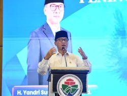 Mendes Yandri Bakar Semangat 440 Pendamping Desa di Surabaya: “Kalian Ujung Tombak, Jangan Pernah Minder!”