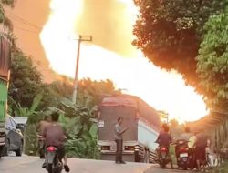Pipa Gas PGN Meledak di Batu Ampar, Jalur Lintas Timur Riau-Jambi Ditutup Total