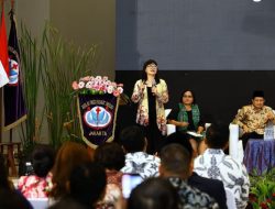 Wamen Stella Christie: Interaksi Keluarga adalah Kunci Kecerdasan, Bukan Gawai