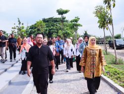 Gubernur Khofifah dan Bupati Yani Jajal Trans Jatim Menuju Wisata Edukasi Digital GUS di Gresik