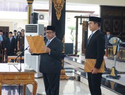 Awal Tahun 2026, Bupati Jombang Warsubi Lantik 84 Pejabat Strategis di Pendopo Kabupaten