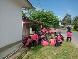 Aksi Nyata Mahasiswa FHIL UHO: Hijaukan Desa Amoito Siama Lewat Kemah Bakti Lingkungan XII