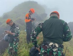 TNI Temukan Lokasi Jatuhnya Pesawat ATR 42-500 di Gunung Bulusaraung