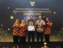 Gresik Raih Penghargaan Madya UHC Awards 2026, Wabup Alif: Perkuat Program Gresik Sehati