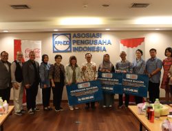 Sinergi APINDO & Coca-Cola: Kucurkan Beasiswa 50 Ribu Euro dan Ratusan Mesin Filter Air untuk Mahasiswa Korban Bencana Sumatera