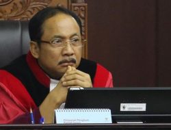 MK Pertegas Status Advokat Sebagai Penegak Hukum: Harus Bermoral Tinggi dan Bebas Rekam Jejak Tercela