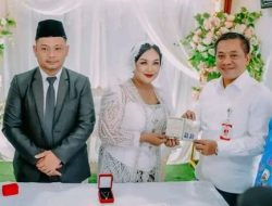 Bupati Karawang Jadi Saksi Pernikahan Perdana di Mal Pelayanan Publik Cikampek