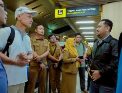 Bupati Gus Yani Kawal Langsung Kepulangan 3 Anak PMI Gresik dari Malaysia hingga ke Kampung Halaman