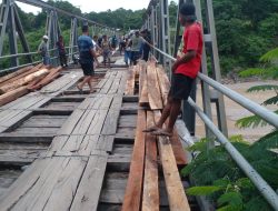 Bupati TTS Ambil Alih Perbaikan Jembatan Noebunu Demi Amankan Jalur Logistik Timor Leste