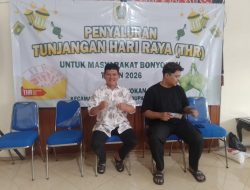 Manajemen BUMDes Moncer, Desa Bonyokan Klaten Bagikan THR Rp150 Ribu untuk Seluruh KK