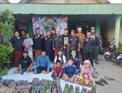 PWI-LS Laskar Sabilillah Jombang Gelar Aksi Bagi Takjil dan Doa Bersama di Jogoroto