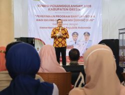 Wujudkan Kemandirian Ekonomi, 16 ODHIV di Gresik Terima Bantuan Usaha dari Kemensos