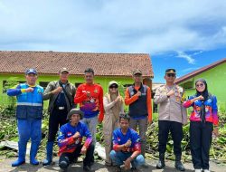 Sinergi Membangun Desa: Kades Tanjung Mekar Pimpin Aksi Bersih Sampah dan Eceng Gondok Bersama Rescue Karawang