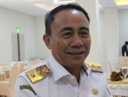 Sebut “Malaikat Pun Tak Mampu Bangun Kalbar”, Wagub Krisantus Kurniawan Dihujat Netizen